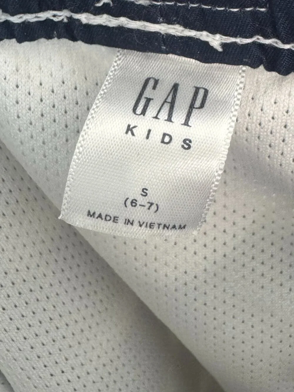 GAP Kids Blue and White Striped 6
